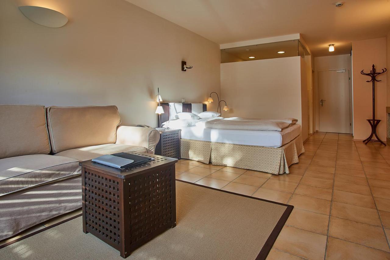 Hotel Edelweiss แกร์ลอส ภายนอก รูปภาพ