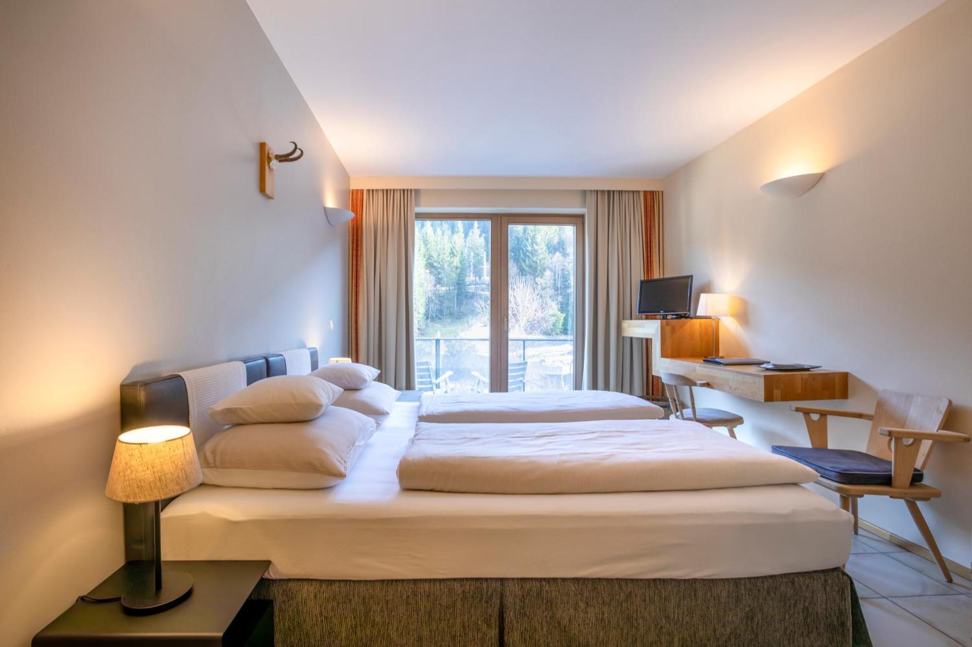 Hotel Edelweiss แกร์ลอส ภายนอก รูปภาพ