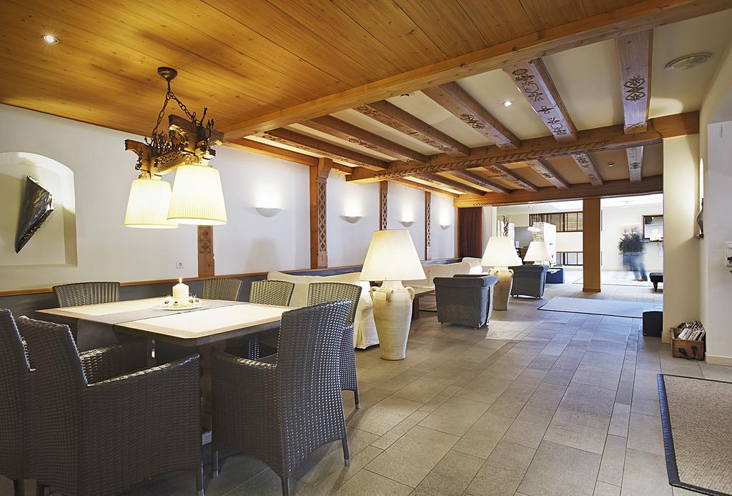 Hotel Edelweiss แกร์ลอส ภายนอก รูปภาพ